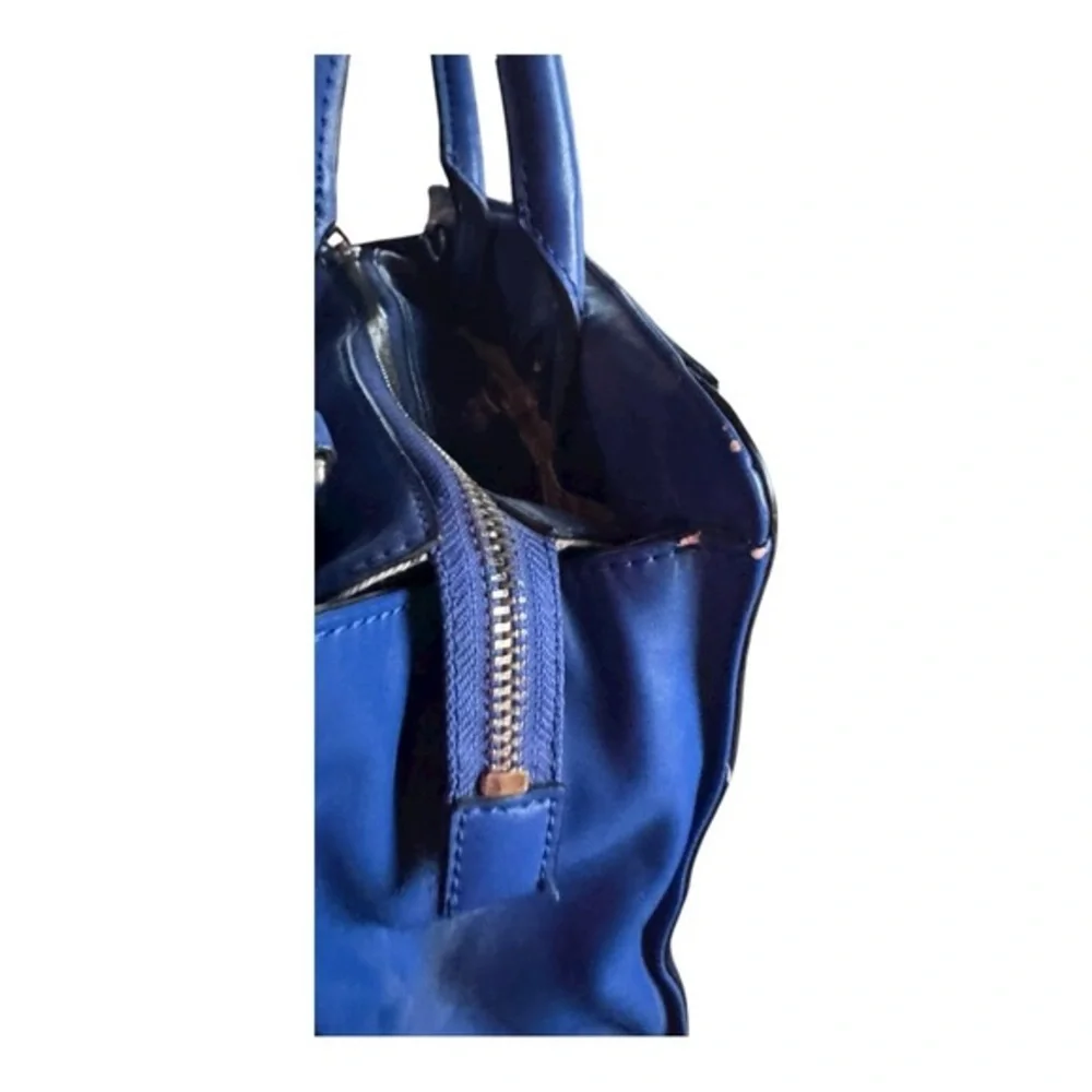 Guess suede leather Cobalt Blue‎ Kingsley Handbag/crossbody